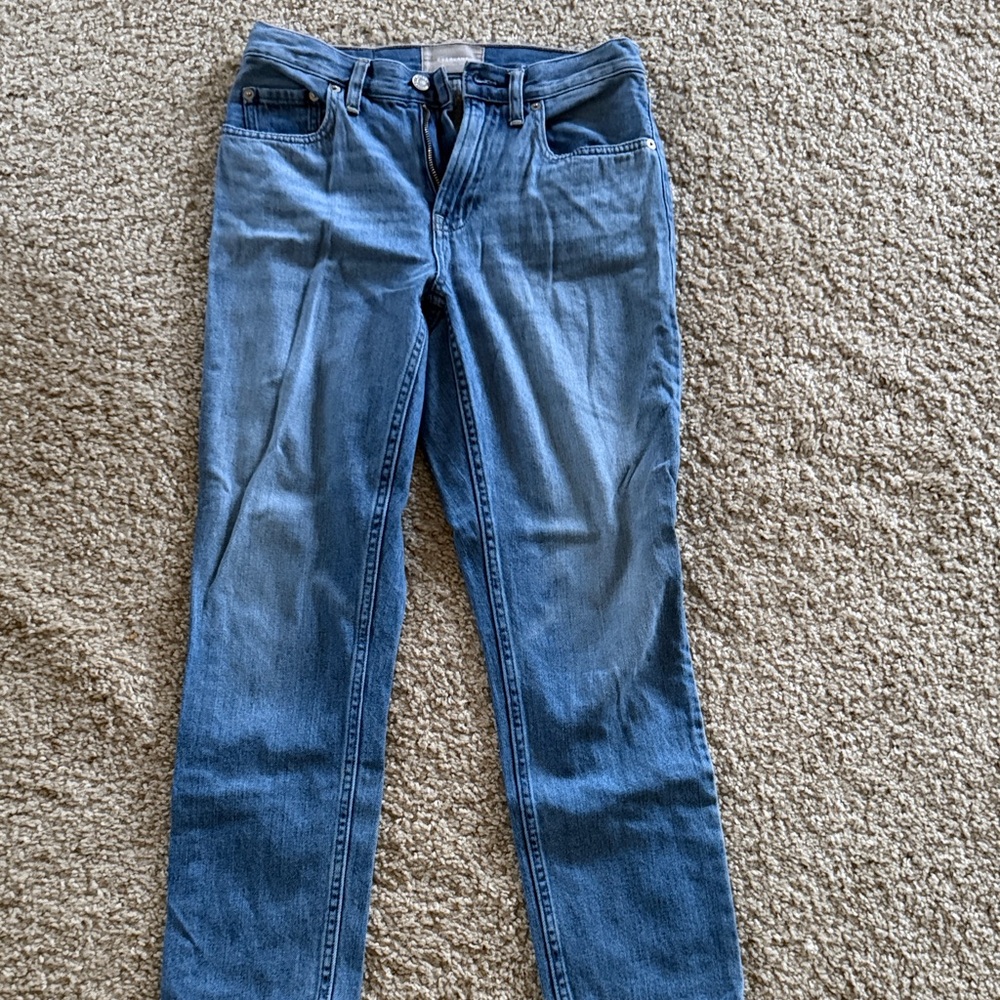 Everlane Women's Boyfriend Jeans in Classic Blue